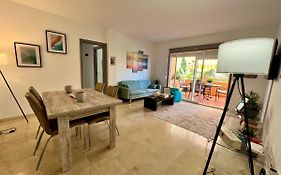 Precioso apartamento con bbq cerca de la playa en Estepona