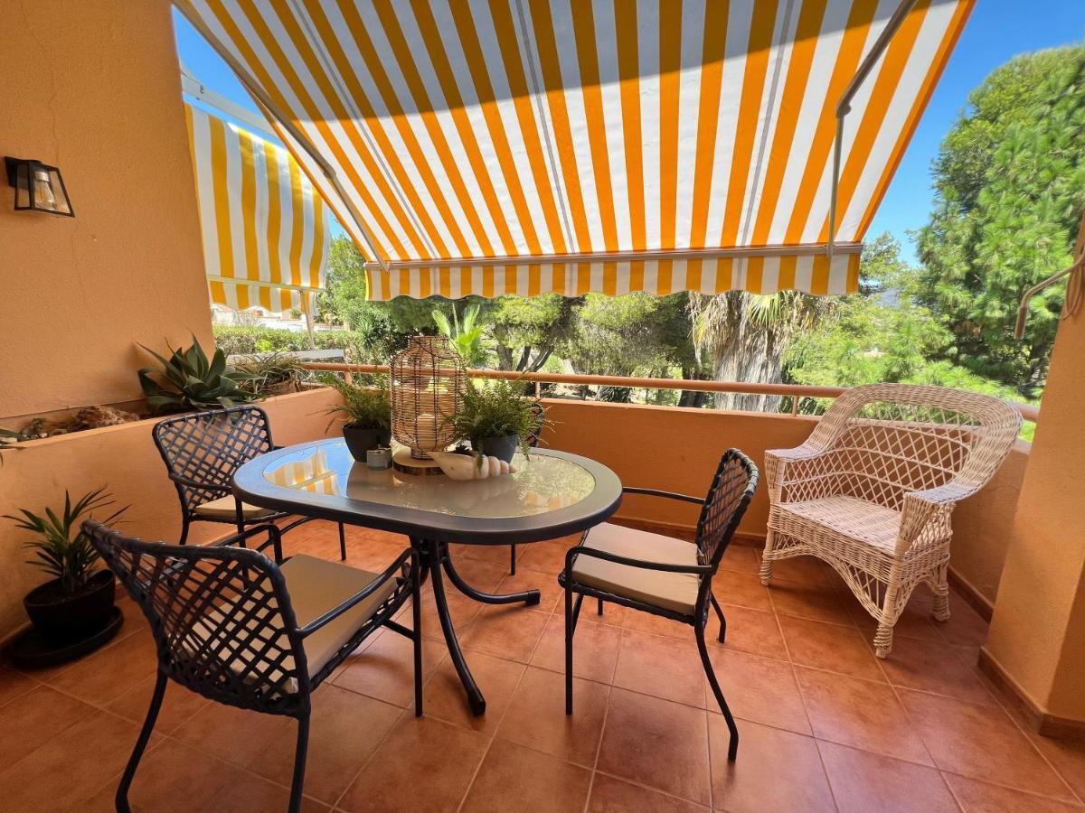 Apartamento Precioso apartamento con bbq cerca de la playa en Estepona Exterior foto